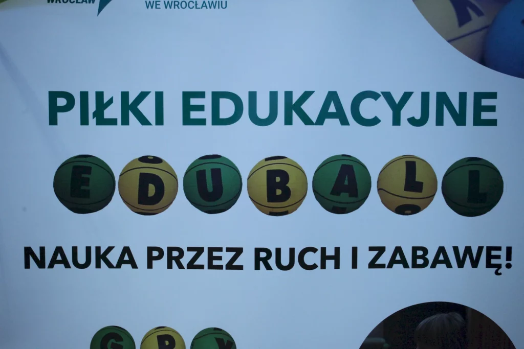 Fot. Adam Stępień – III Ogólnopolska Konferencja Edukacyjna – 20 lat z EDUballami, 14.11.2022 r.