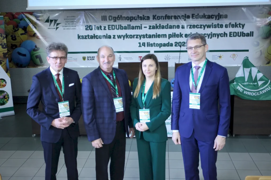 Fot. Adam Stępień – III Ogólnopolska Konferencja Edukacyjna – 20 lat z EDUballami, 14.11.2022 r.