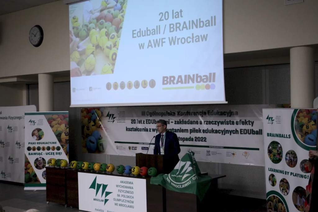 Fot. Adam Stępień – III Ogólnopolska Konferencja Edukacyjna – 20 lat z EDUballami, 14.11.2022 r.