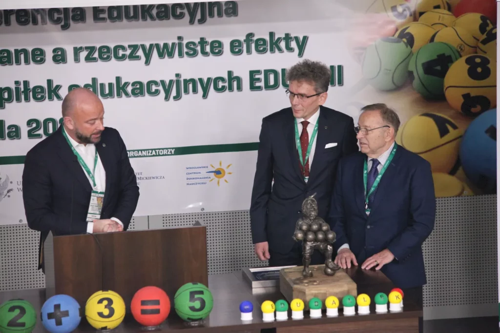 Fot. Adam Stępień – III Ogólnopolska Konferencja Edukacyjna – 20 lat z EDUballami, 14.11.2022 r.