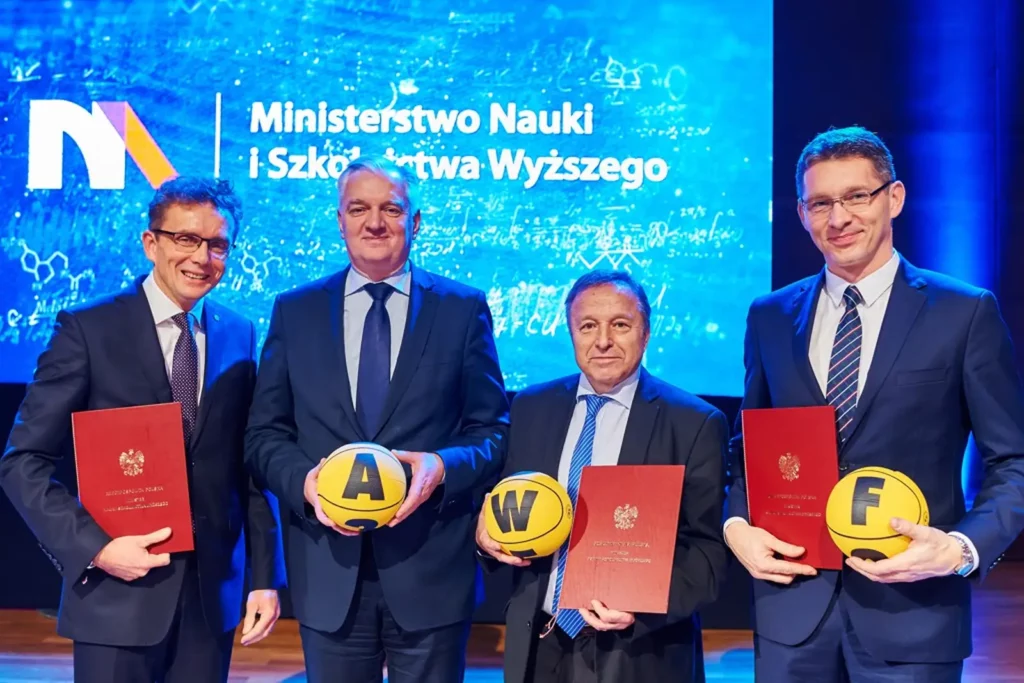 Photo Grzegorz Langner - Award of the Minister of Science and Higher Education for the creators of EDUballs