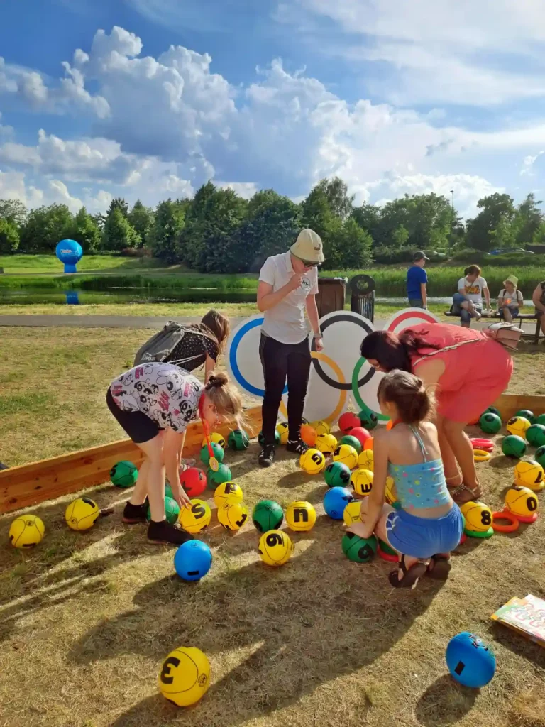 Fot. Sara Wawrzyniak - EDUballe i mini-Eduballe na Pikniku Olimpijskim PKOl